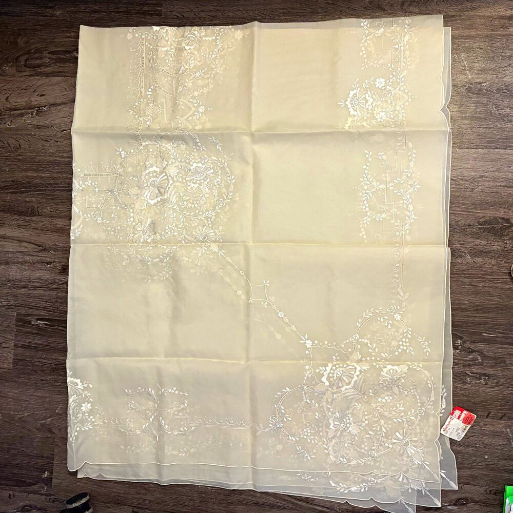 Fortunoff Embroidered Sheer Organza Tablecloth Ivory Granny Traditional 72x90